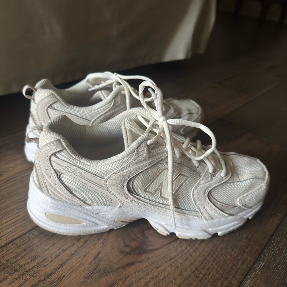 Women's new balance 530
